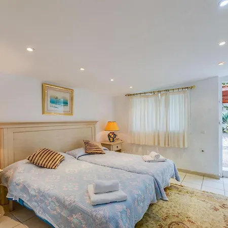 Homestay 5bd Luxury Marbella