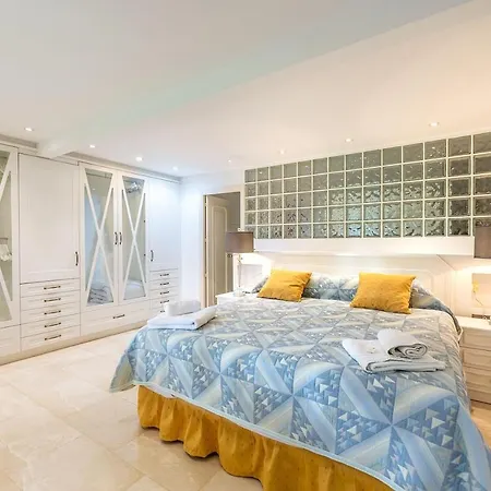 5bd Luxury Homestay Marbella