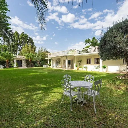5bd Luxury Homestay Marbella